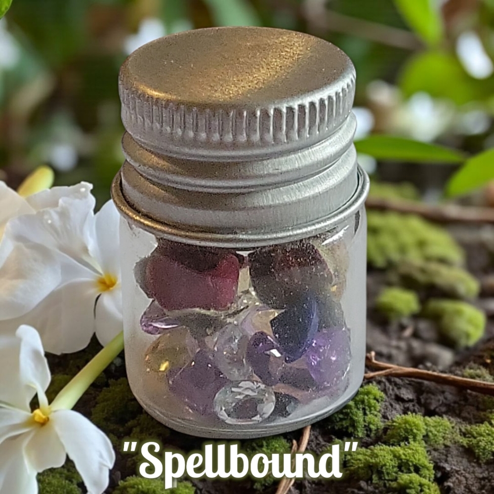 NWT Spellbound Lidded Mini Glass Jar Gemstones 2 Small Rosebuds Blessed Smudged!